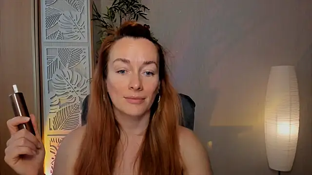 RebeccaMartinez online show from 04/06/26, 06:25