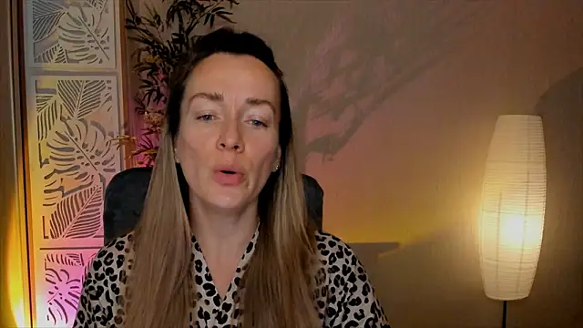 RebeccaMartinez online show from 02/08/26, 05:49