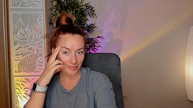 RebeccaMartinez online show from 05/22/26, 12:14