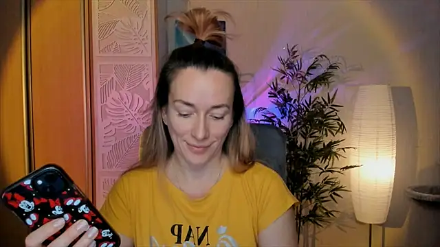 RebeccaMartinez online show from 01/07/26, 05:23