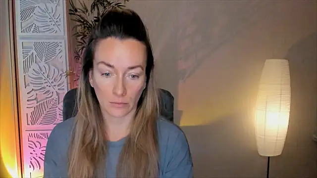 RebeccaMartinez online show from 02/06/26, 05:47