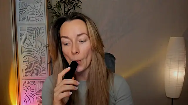 RebeccaMartinez online show from 02/26/26, 12:16