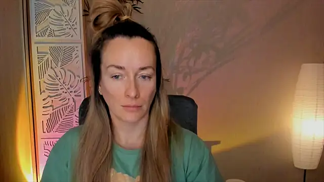 RebeccaMartinez online show from 02/14/26, 06:46