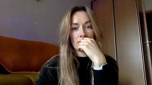 RebeccaMartinez online show from 03/16/25, 08:10