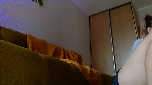 RebeccaMartinez online show from 03/07/25, 05:29