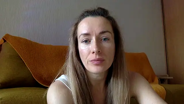 RebeccaMartinez online show from 03/17/25, 08:29