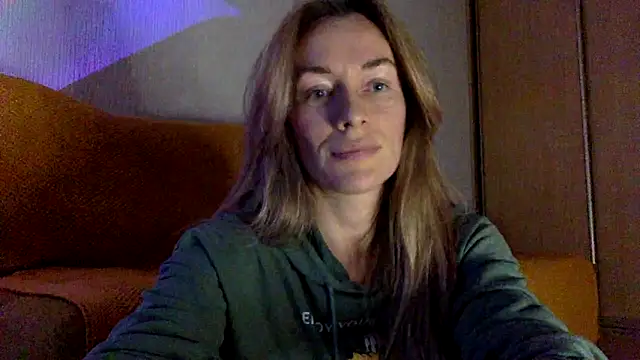 RebeccaMartinez online show from 03/18/25, 02:50