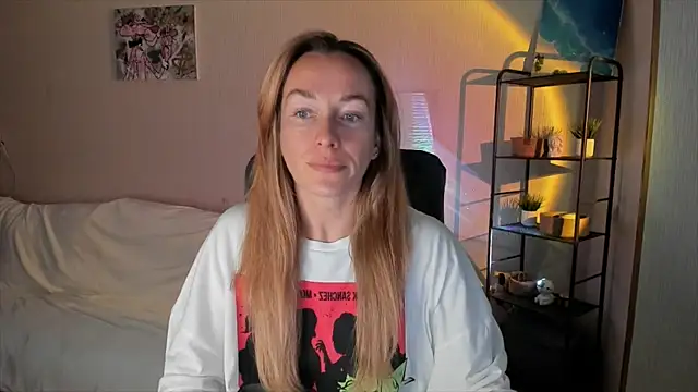 RebeccaMartinez online show from 09/12/25, 11:21