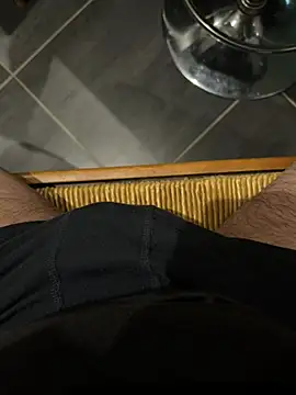 mattexhibe online show from 01/09/26, 07:21