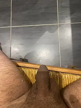 mattexhibe online show from 03/12/26, 07:51