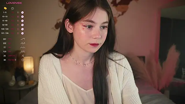 AuroraMari online show from 03/19/25, 11:25