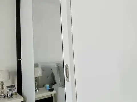 Snapshot of rachel_evansxx chatting on 12/12/24, 04:53 rachel evansxx online show from 12/12/24, 04:53