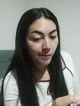 katha steele  online show from 10/25/25, 10:03