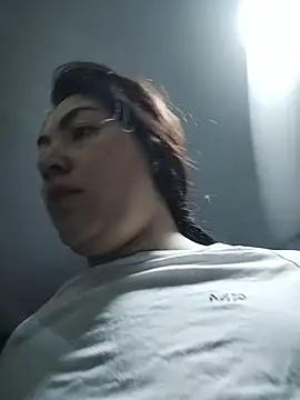 katha steele  online show from 11/22/25, 10:36