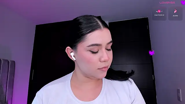 daniela hornny online show from 03/10/25, 03:56