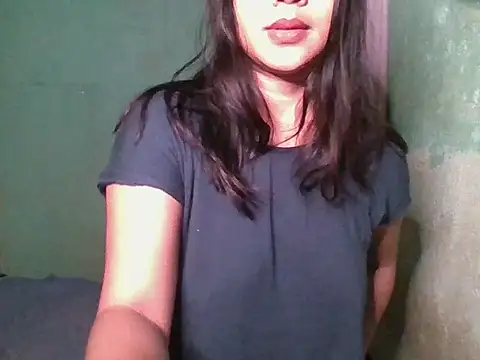  smiling4u  online show from 12/05/25, 08:24