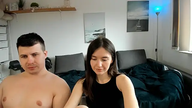 PollyFlame online show from 03/18/25, 10:39