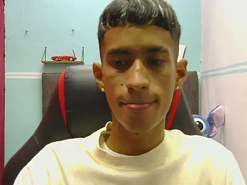 Angelstripboy online show from 05/01/26, 05:51