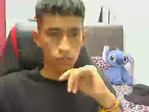 Angelstripboy online show from 04/25/26, 05:43