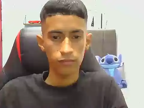 Angelstripboy online show from 06/15/26, 09:03
