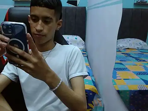 Angelstripboy online show from 01/10/25, 04:51