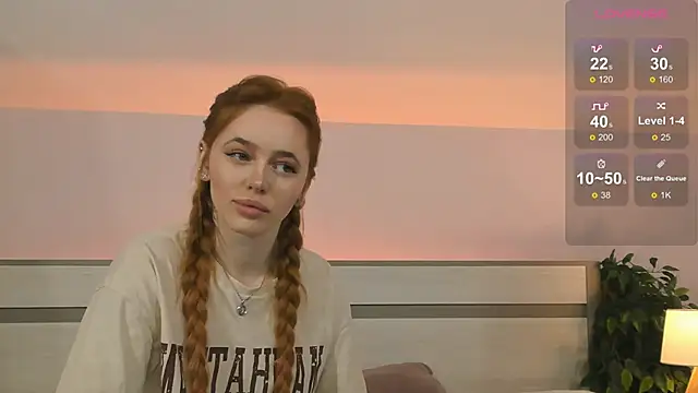 Phoenix Margo online show from 10/13/25, 03:19