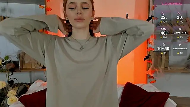 Phoenix Margo online show from 10/16/25, 10:56