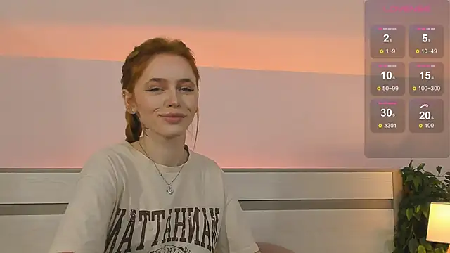 Phoenix Margo online show from 10/15/25, 03:16