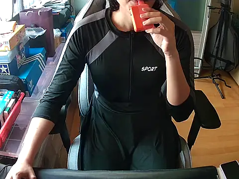 swimsuitloves online show from 04/23/26, 04:08