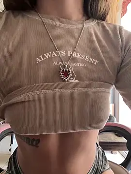 LittleBabyCat22 online show from 03/25/26, 12:59
