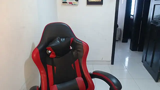 Liamiler01  online show from 02/17/26, 03:53