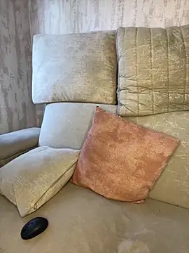 Liamiler01  online show from 03/01/26, 12:27