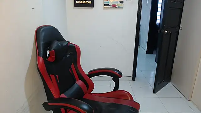 Liamiler01  online show from 02/06/26, 12:34