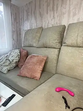 Liamiler01  online show from 02/13/26, 12:05