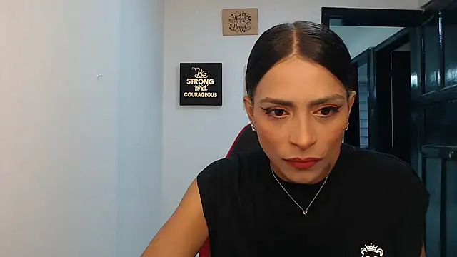 Liamiler01  online show from 09/19/25, 03:43