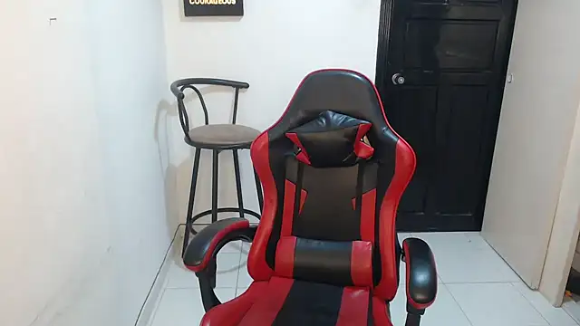 Liamiler01  online show from 01/10/26, 02:29