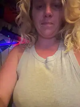 TrashleyRosebud online show from 07/20/26, 01:02