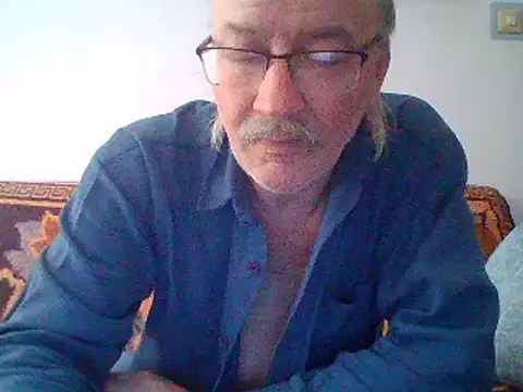 Snapshot of cumloverboyxx69 chatting on 02/20/25, 01:30 cumloverboyxx69 online show from 02/20/25, 01:30