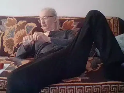 Snapshot of cumloverboyxx69 chatting on 03/22/25, 08:51 cumloverboyxx69 online show from 03/22/25, 08:51