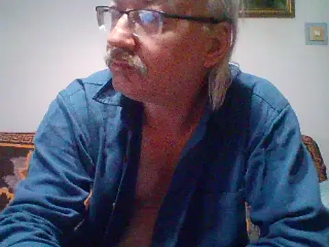 Snapshot of cumloverboyxx69 chatting on 02/20/25, 01:46 cumloverboyxx69 online show from 02/20/25, 01:46