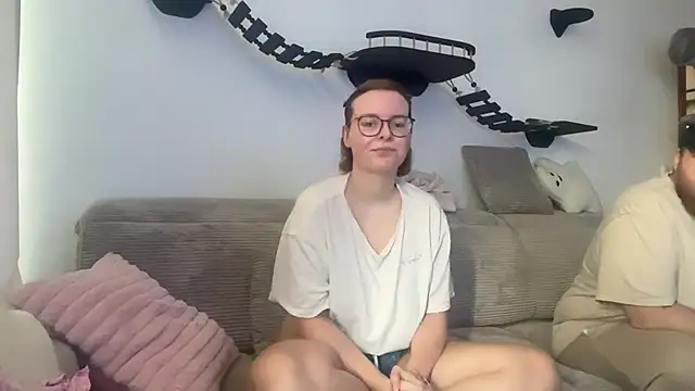 LucyFoxLulu online show from 07/05/26, 09:38