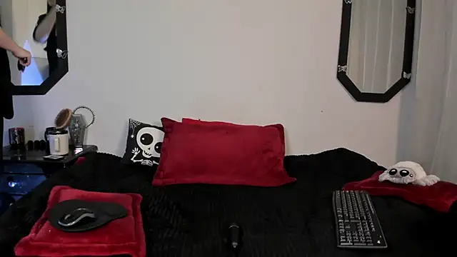 Amy Aloqua online show from 04/08/26, 04:08