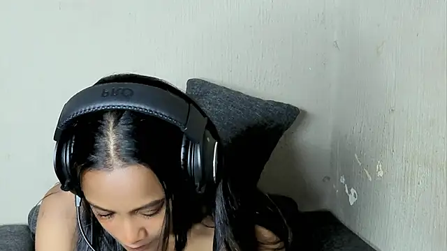 Eroticteasexoxox online show from 02/22/26, 10:00