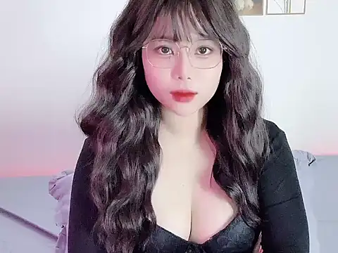   Lyly   online show from 11/03/25, 02:28