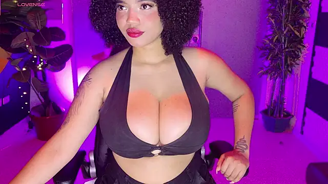 MalaikaBrown online show from 11/12/25, 12:20