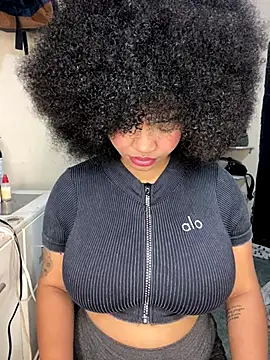 MalaikaBrown online show from 12/05/25, 01:38