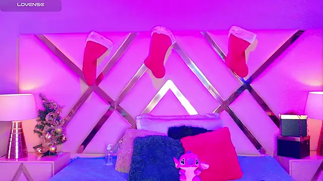 MalaikaBrown online show from 12/17/25, 12:21