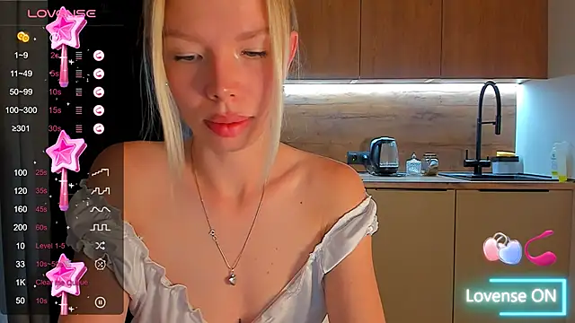 Olivia Bells online show from 09/23/25, 08:38