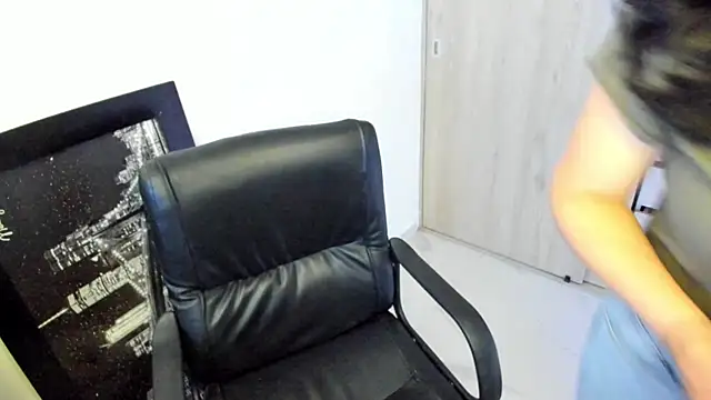 BellaFlaming online show from 05/12/26, 11:16