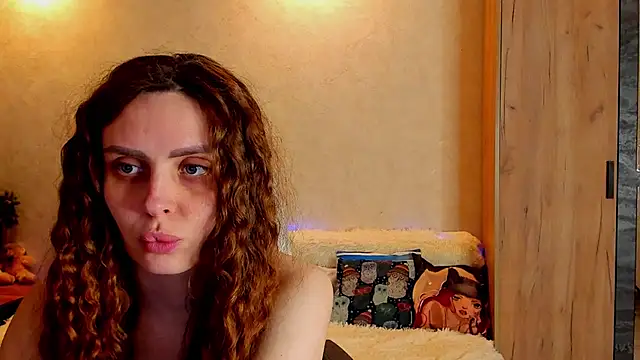 Snapshot of mia_grantes chatting on 02/15/25, 11:47 mia grantes online show from 02/15/25, 11:47
